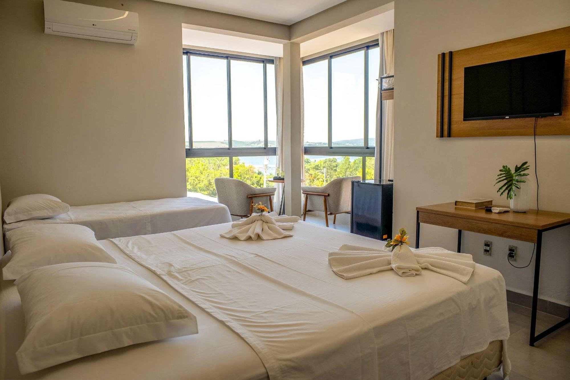 Pousada Com Piscina, Jacuzzi E Com Vista Em Capitolio - Casa Decore Luaran gambar
